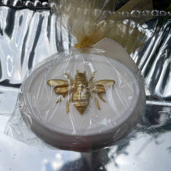 ROYAL BEE GUEST SOAP