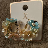 PASTEL FLORAL HOOP EARRINGS