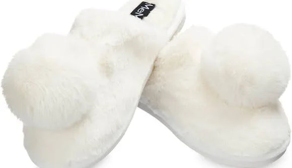 BIG POM POM PLUSH IVORY SLIPPERs