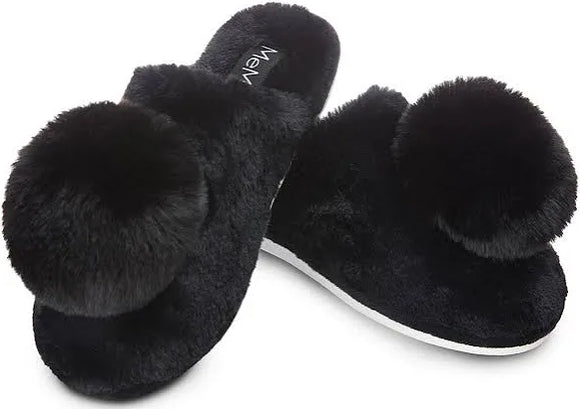 POM POM PLUSH BLACK SLIPPERS