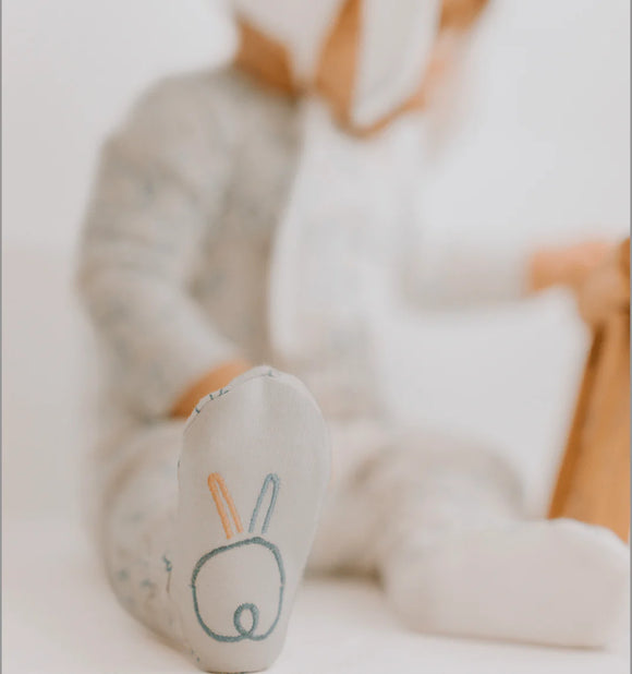 BUNNY FOOTIE