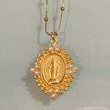 NECKLACE VIRIGIN MARY WITH PEARLS