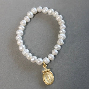 BRACELET PEARL WITH VIRGIN MARY MEDAL