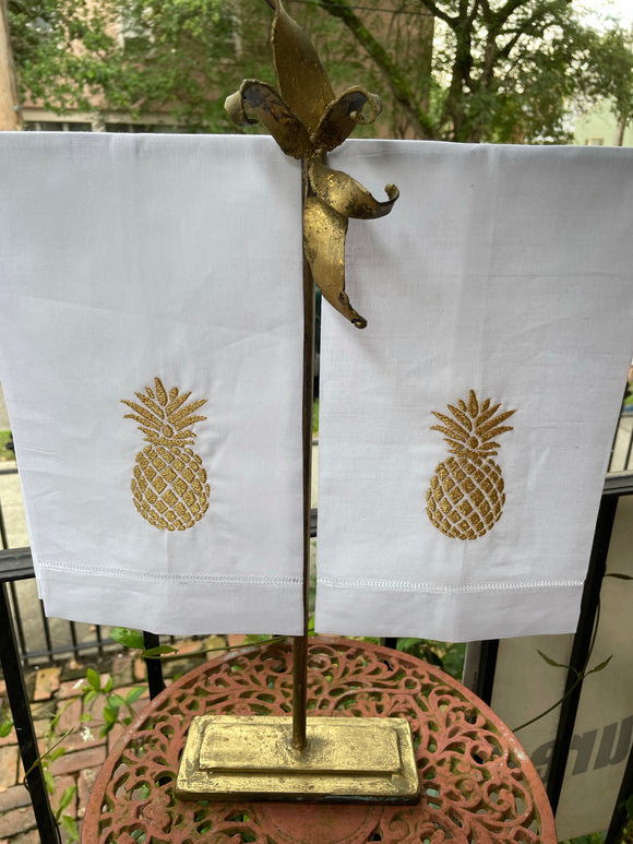 EMBROIDERED PINEAPPLE LINEN GUEST OR HAND TOWEL